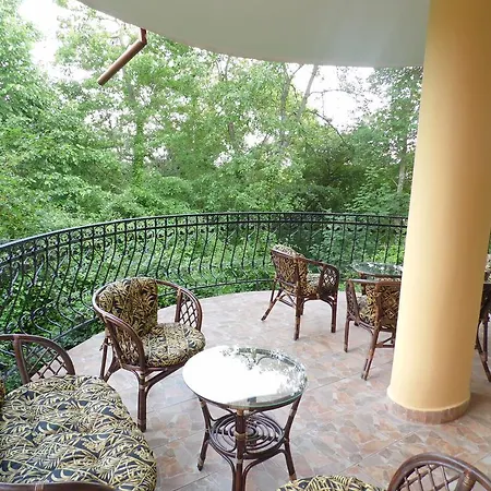 فندق Park Kamchia 2*